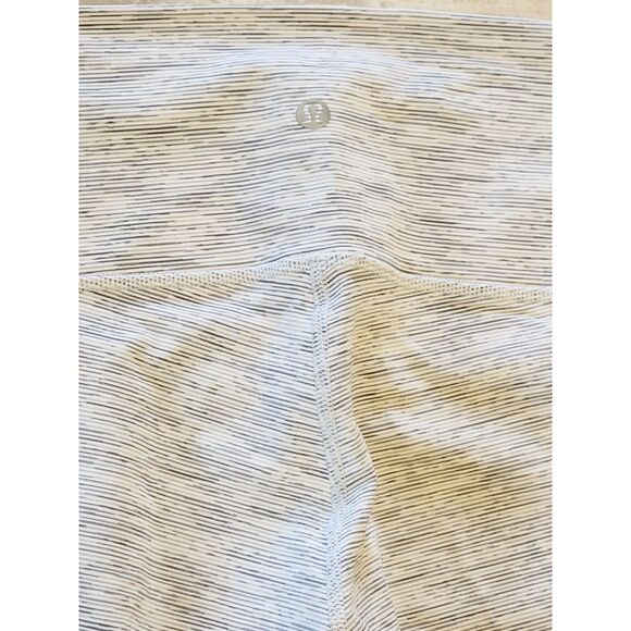 LULULEMON 6 Align Women Size 6 Gray Wht‎ High Rise Leggings *Ink Swipe On Hip" - Picture 5 of 8